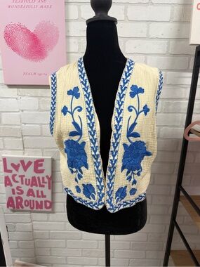 Cream Embroidered Floral Vest with Blue Applique